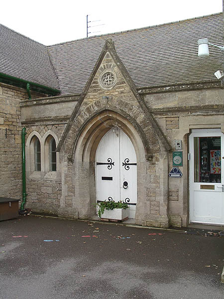 Sandridge National School, Melksham Without
